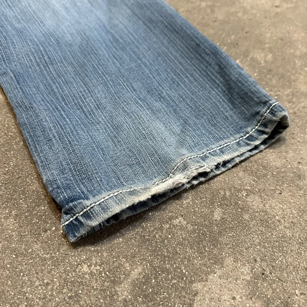 BKE Tyler Straight Jeans Men 32R 32x32 Blue Light Wash Denim Y2K Buckle Baggy